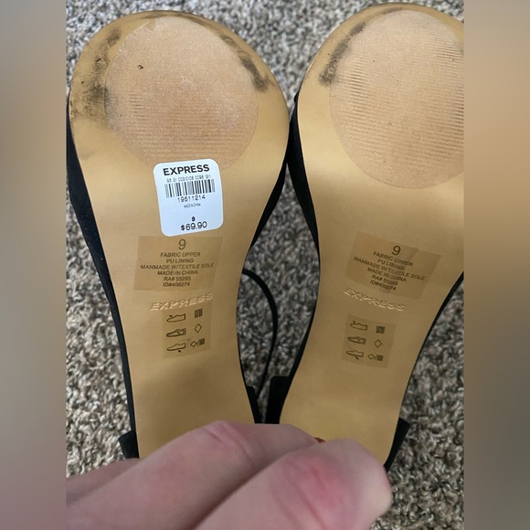 Express heels - Picture 3 of 3